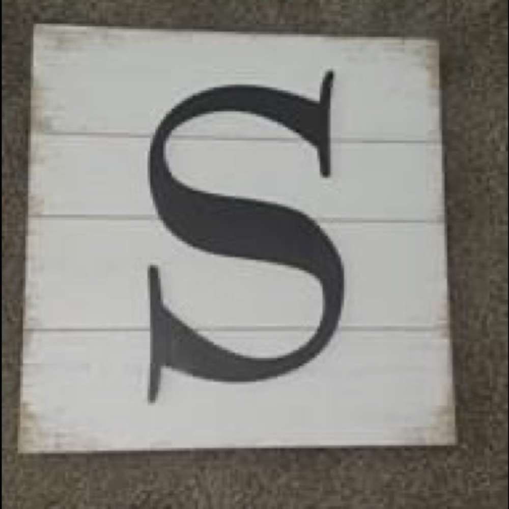 S Sign